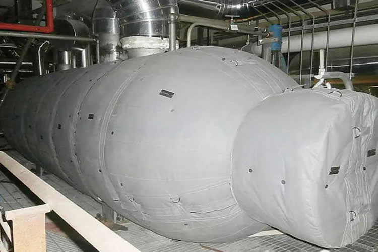 再沸器保溫,再沸器<a href=http://m.cprl.com.cn/e/tags/?tagname=%E4%BF%9D%E6%B8%A9%E5%A5%97 target=_blank class=infotextkey>保溫套</a>,<a href=http://m.cprl.com.cn/e/tags/?tagname=%E6%8D%A2%E7%83%AD%E5%99%A8%E4%BF%9D%E6%B8%A9 target=_blank class=infotextkey>換熱器保溫</a>